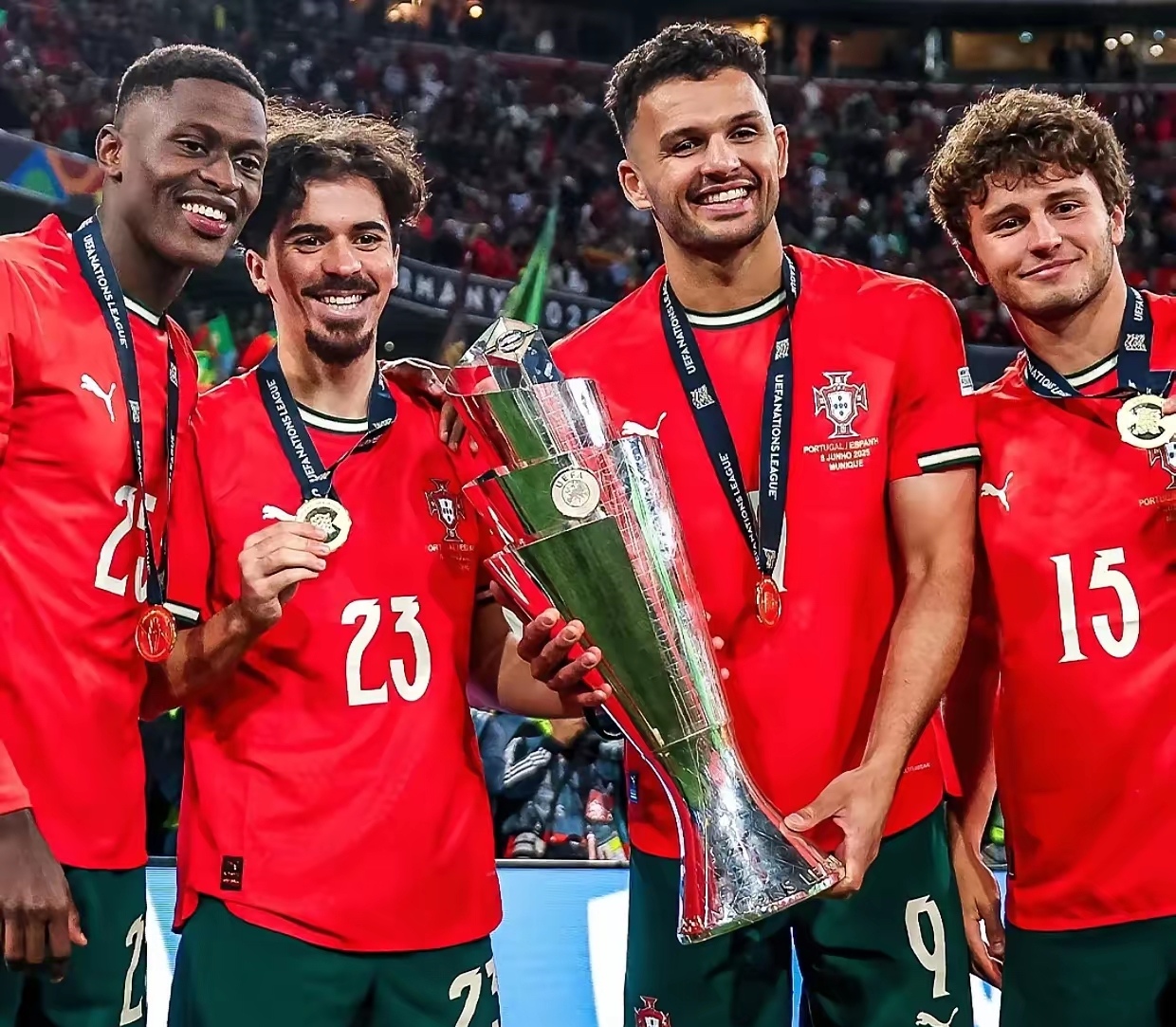 葡萄牙爆冷里昂，罗本一己之力扛起全队