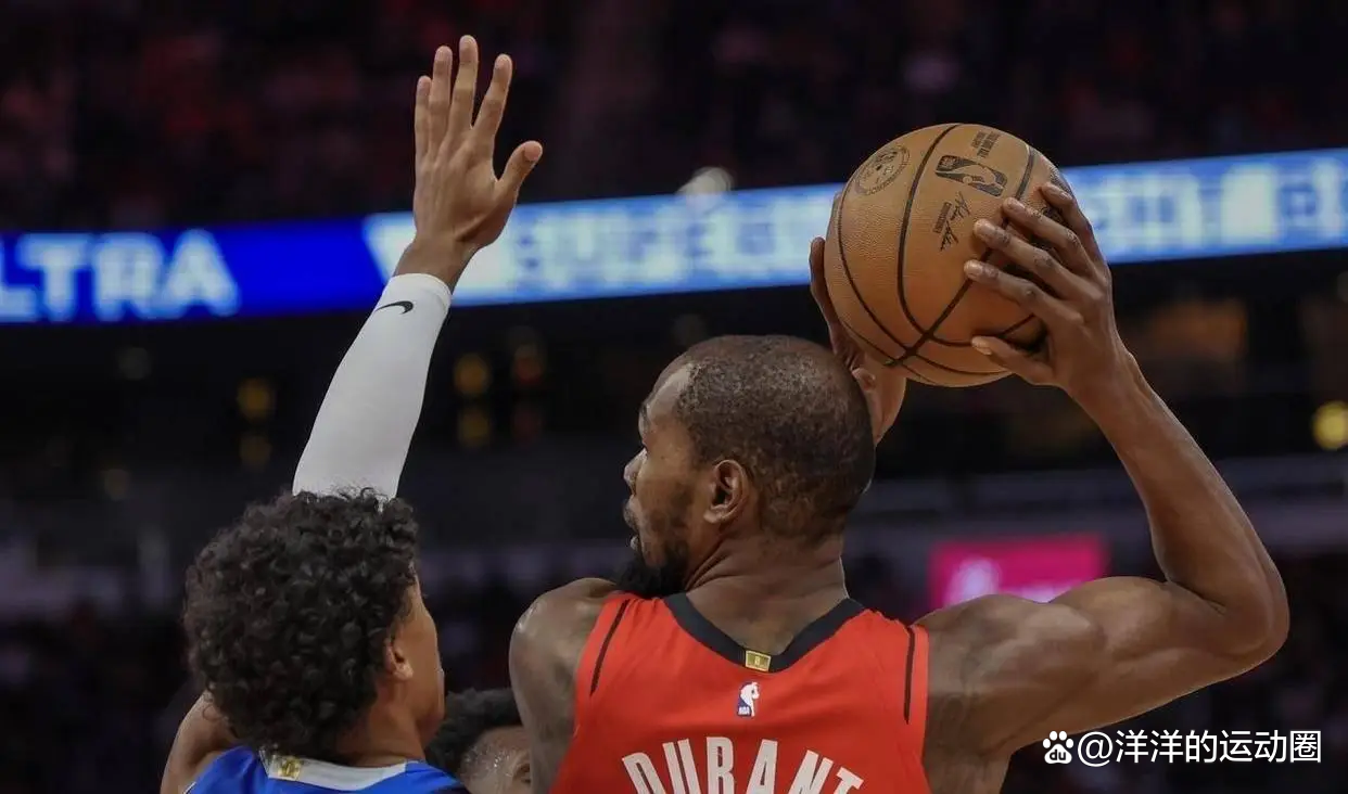 火箭险胜快船，拉塞尔惊艳世界