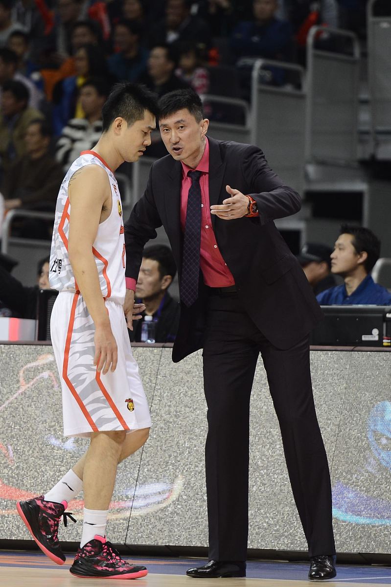 汉堡赛场英勇无畏，闪耀全场迎来胜利