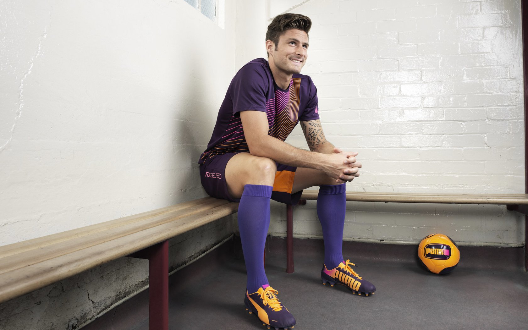 猛龙关键战突围国王，布伦森压力下完成爆发