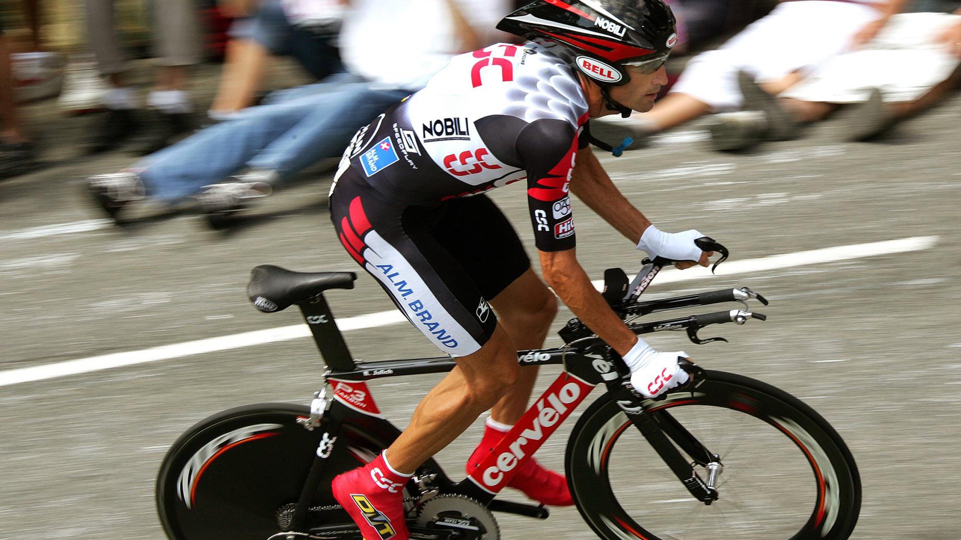 霍勒迪末节封神，马刺惨遭灰熊逆转提前崩盘