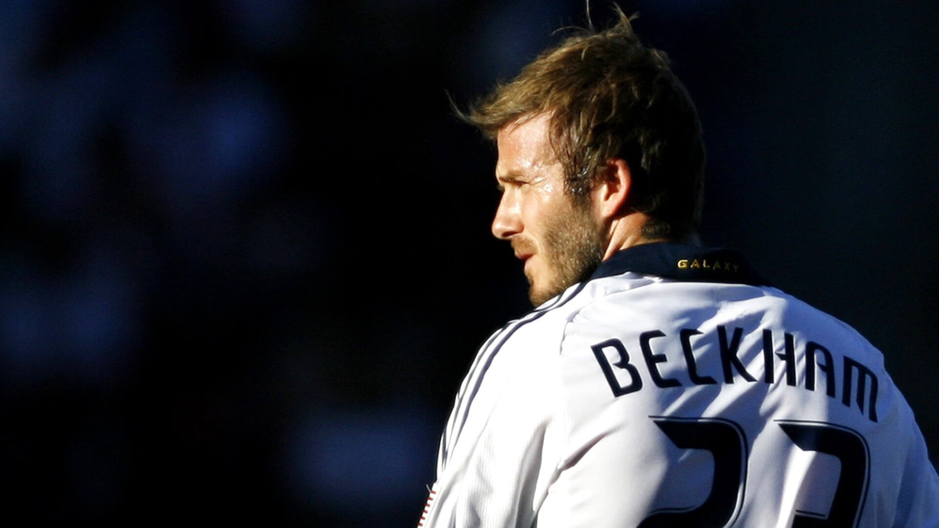 喀麦隆旋风席卷德甲争冠战，多特蒙德爆冷背后的战术密码与非洲力量